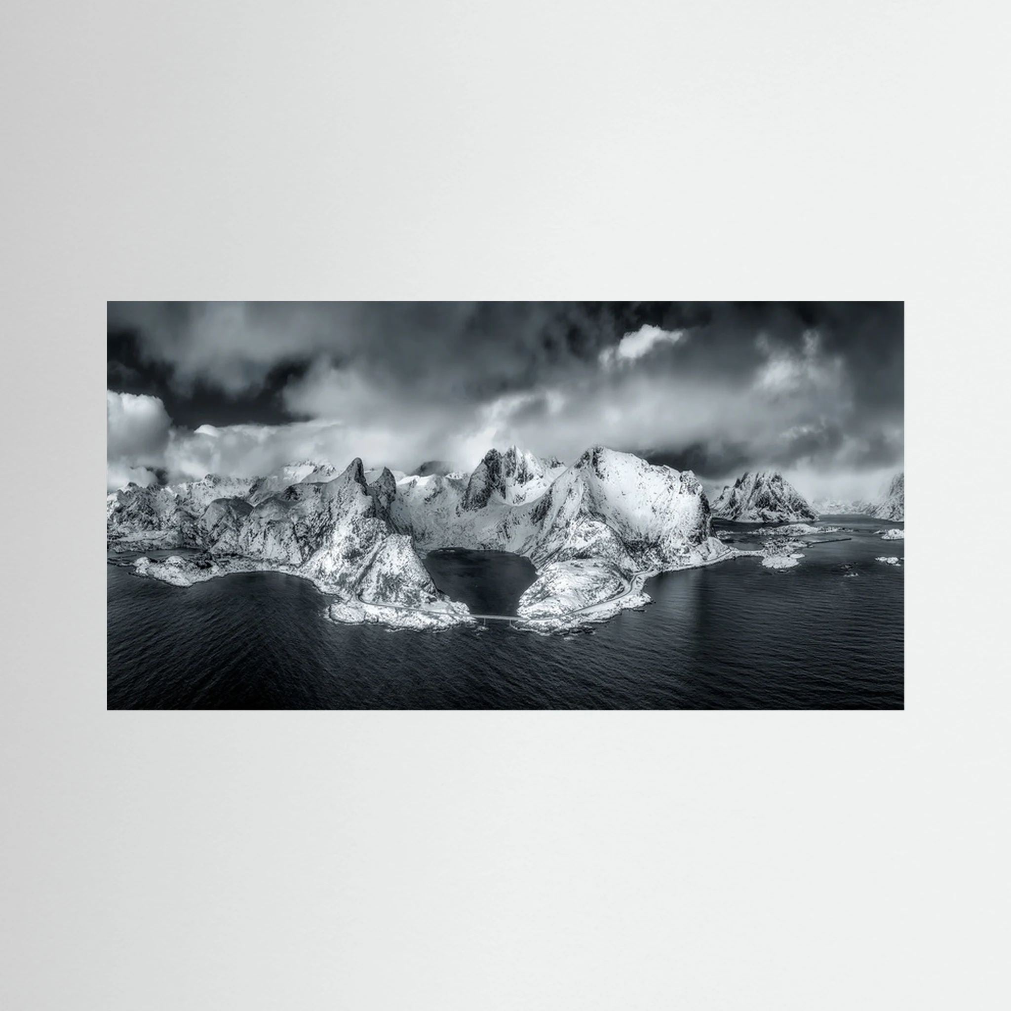 Ring of Snow Mountains (Panorama) by Mei Xu