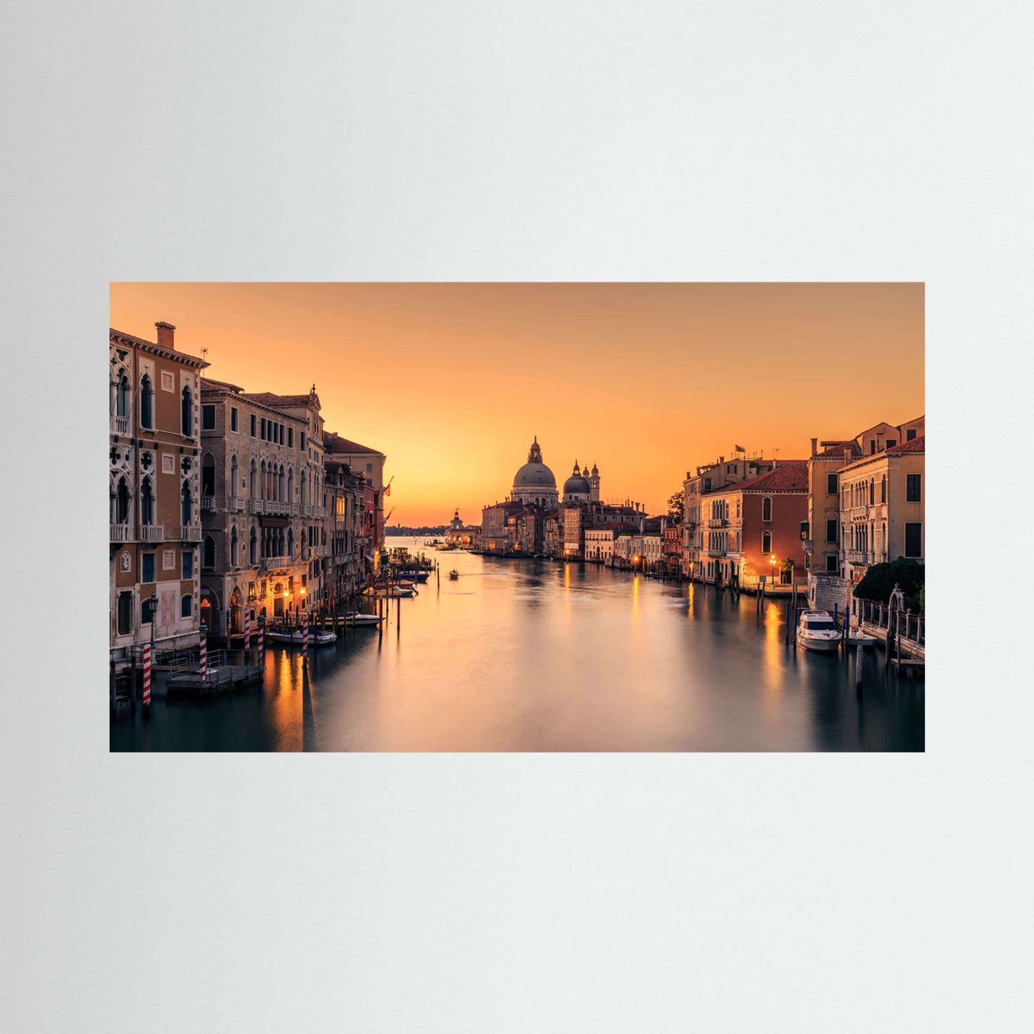 Dawn on Venice by Eric Zhang